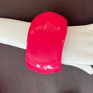 Ben-Anum VINTAGE Raspberry Resin Bangle Bracelet